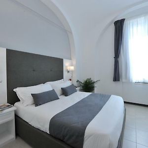 Double Room Garden View